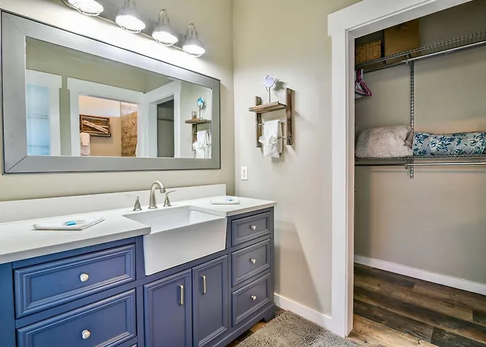 Beachside Coastal Retreat - Pet Friendly With Free Activities