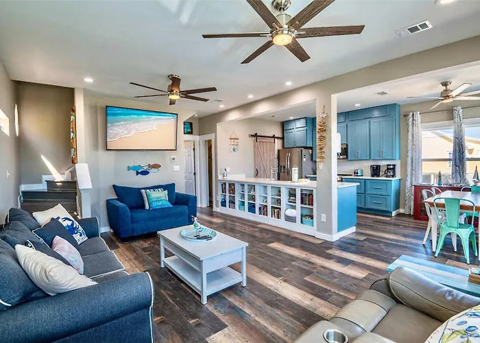 Beachside Coastal Retreat - Pet Friendly With Free Activities Holiday home Gulf Shores