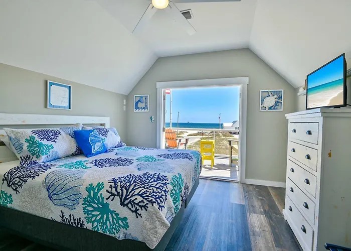 Beachside Coastal Retreat - Pet Friendly With Free Activities Holiday home *